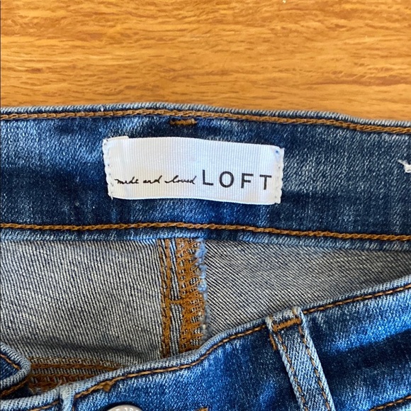 LOFT Blue Polka Dot Print Skinny Jeans Classic Denim Style - Picture 2 of 3